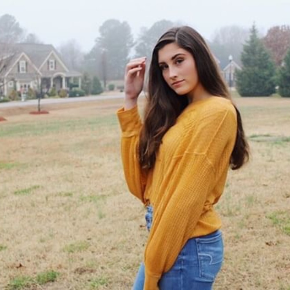 Meet your Posher, Madison